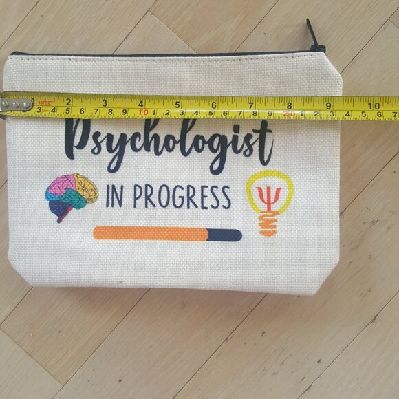 Psychologist in progress!  Cosmetic bag - Picture 3 of 5